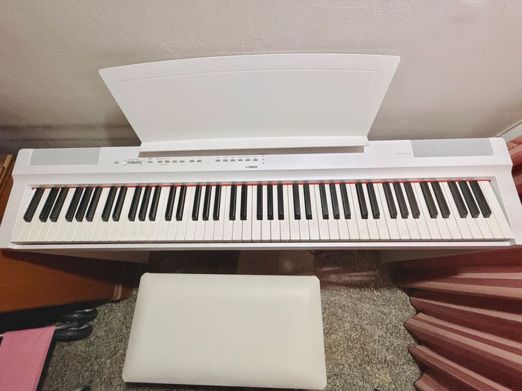 เปียโนไฟฟ้า Piano เปียโนมือสอง สภาพดี Yamaha รุ่น P125 สีขาว