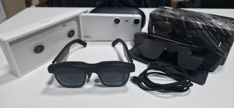 ขาย XREAL Air 2 Ultra แว่น AR อัจฉริยะสมจริง พร้อม XREAL Beam PRO 256GB WiFi ยกชุด รูปที่ 6