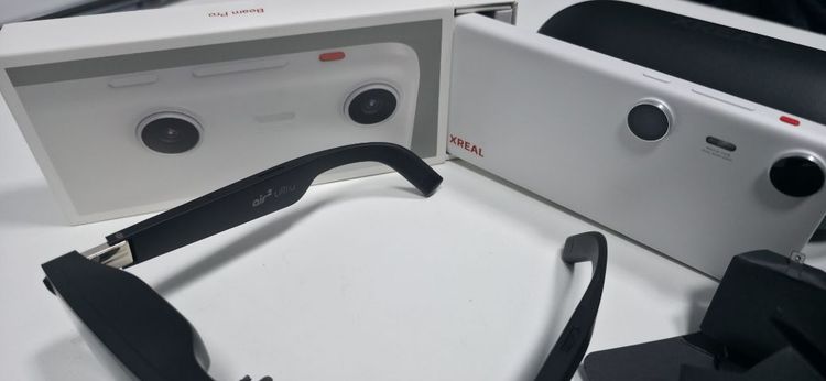 ขาย XREAL Air 2 Ultra แว่น AR อัจฉริยะสมจริง พร้อม XREAL Beam PRO 256GB WiFi ยกชุด รูปที่ 3