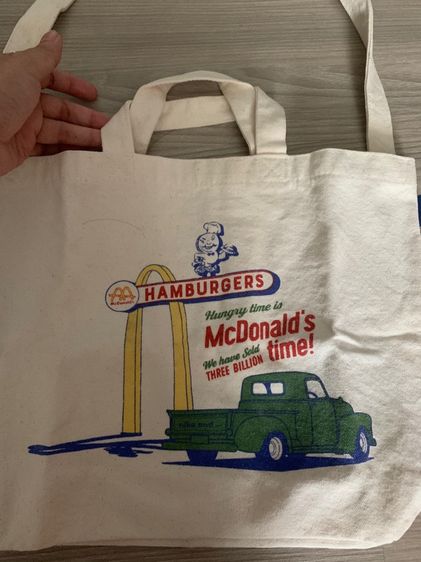 กระเป๋าผ้าสะพายจาก McDonald’s แท้ค่ะ รูปที่ 3