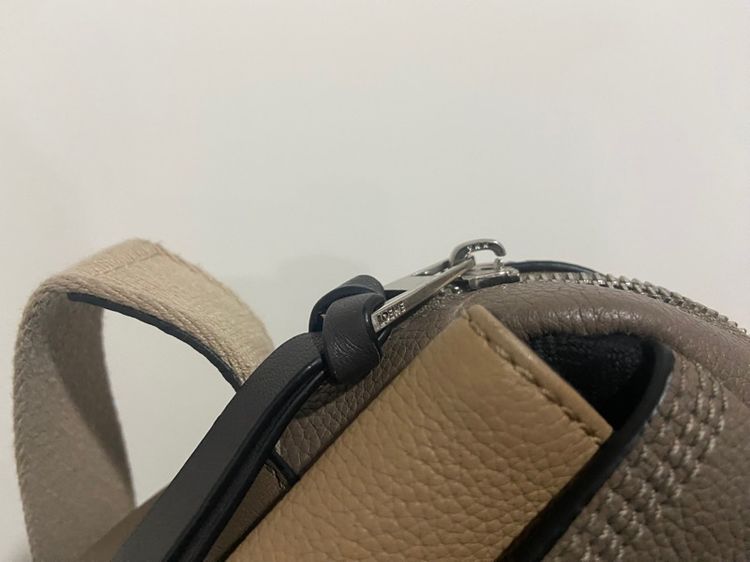 Loewe military bag รูปที่ 3