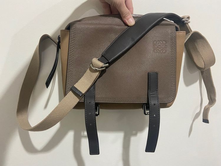 Loewe military bag รูปที่ 7