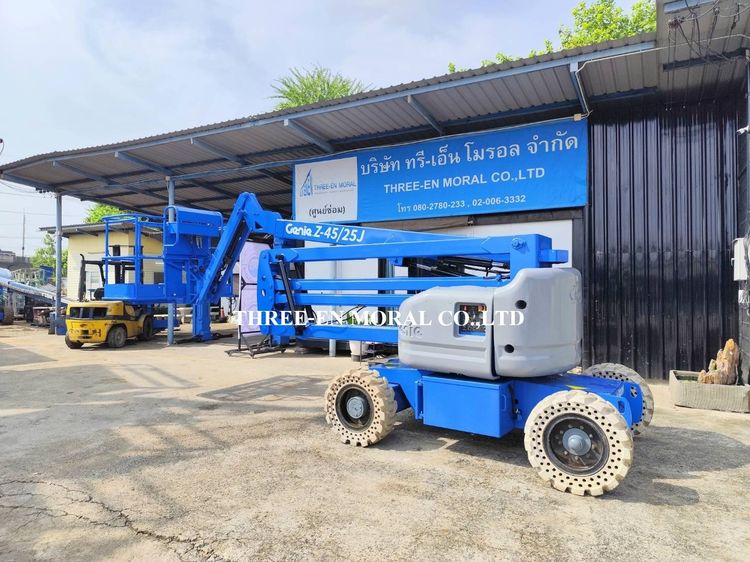 รถกระเช้า Boom Lift Genie Z45-25J รูปที่ 4