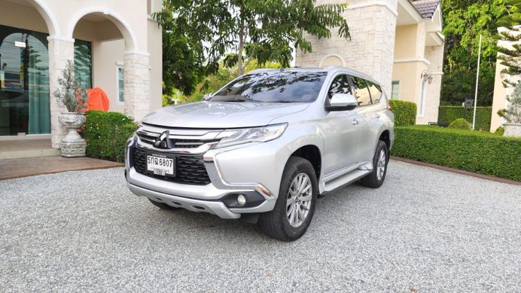 รถ Mitsubishi Pajero Sport 2.4 GT Premium สี เทา