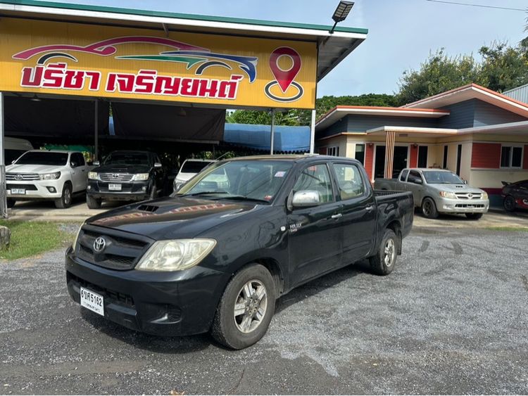 รถ Toyota Hilux Vigo 2.5 E สี ดำ
