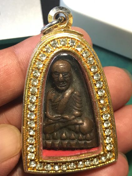 พระหลวงปูทวดหลังเตารีด