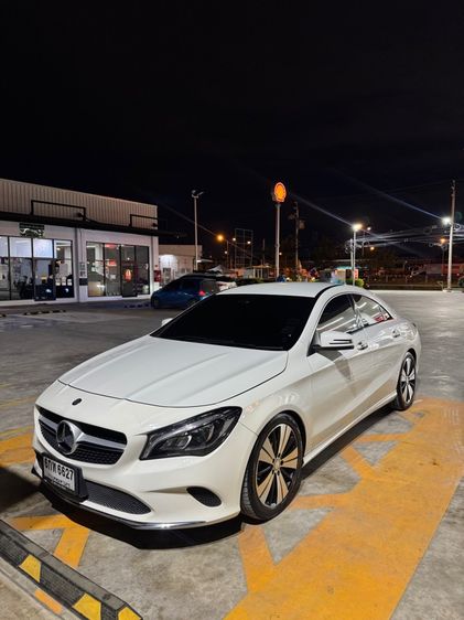 Mercedes-Benz CLA-Class 2018 CLA200 Sedan เบนซิน ไม่ติดแก๊ส เกียร์อัตโนมัติ ขาว รูปที่ 2