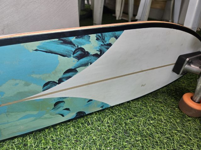 Surfskate สภาพดี  พร้อมใช้งานได้ทันที