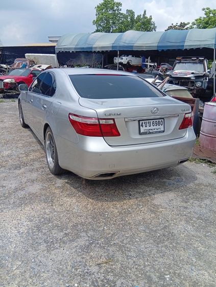 รถ Lexus LS460 4.6 สี บรอนซ์เงิน