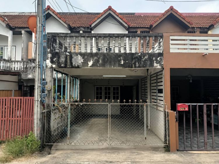 🏡 ขายทาวน์เฮ้าส์ 2 ชั้น ทำเลดี อำเภอสัตหีบ พร้อมเข้าอยู่