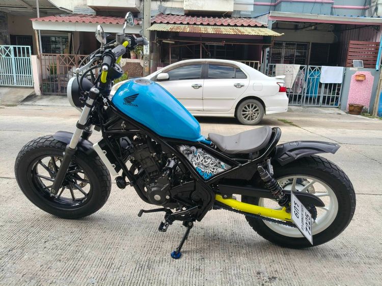 🛵ยังไงก็ขาย rebel300 ปี 60 เครื่องดี สีสวย สตาร์ทมือ วิ่งน้อย3600โล เล่มชุดโอนครบ+เปลี่ยนถ่ายน้ำมันเครื่องฟรี ส่งฟรี30 ก.ม รูปที่ 2