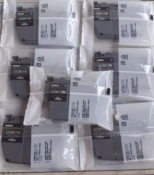 หมึกแท้ Brother LC3617 BK C M Y ของใหม่ยังไม่แกะซีล 7 ตลับ รูปที่ 2