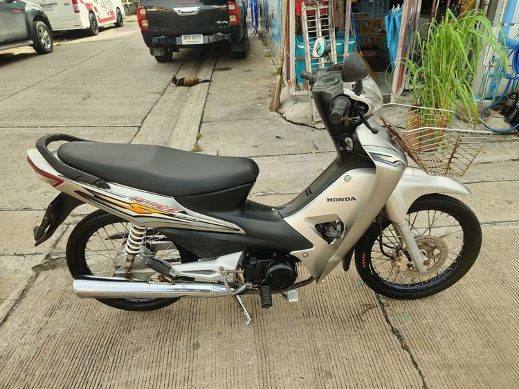 🛵ยังไงก็ขาย WAVE100S ปี 49(งดต่อ) เครื่องดี สีสวย สตาร์ทเท้า คาบูไม่เดิม เล่มชุดโอนครบ+เปลี่ยนถ่ายน้ำมันเครื่องฟรี ขายตามสภาพ ไม่มีส่งฟรี รูปที่ 3