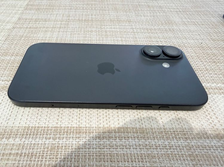 iPhone 16 สีดำ 128 ผ่อนได้ รับเทิร์น รูปที่ 2