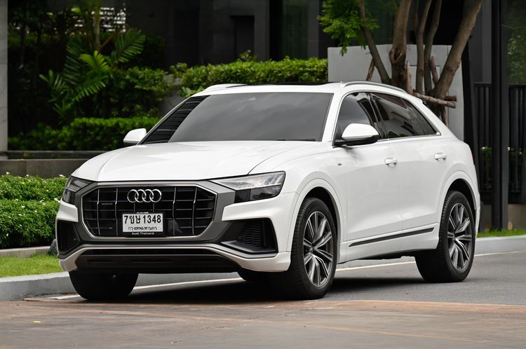 Audi Audi Q8 2021 3.0 55 TFSI Quattro S Line 4WD Utility-car เบนซิน ไม่ติดแก๊ส เกียร์อัตโนมัติ ขาว