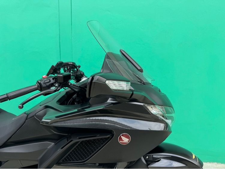 Honda Goldwing Tour GL1800 ปี 2023 สีดำ รถมือเดียว  รูปที่ 4