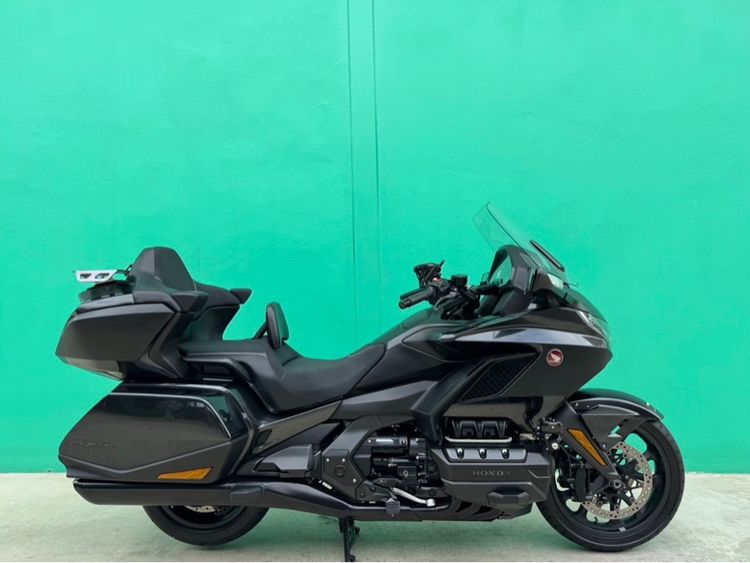 Honda Goldwing Tour GL1800 ปี 2023 สีดำ รถมือเดียว 