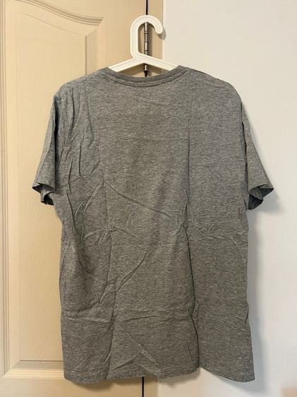 เสื้อยืด Uniqlo size L รูปที่ 18