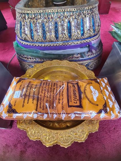 บริการถวายผ้าไตร วัดดังฯ ในกทม.และปริมณฑล เราเป็นสะพานบุญให้