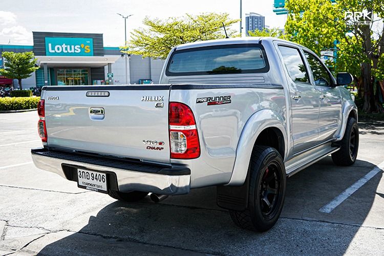 Toyota Hilux Vigo Champ 2015 Double Cab 2.5 E Prerunner Pickup ดีเซล ไม่ติดแก๊ส เกียร์ธรรมดา เทา รูปที่ 4