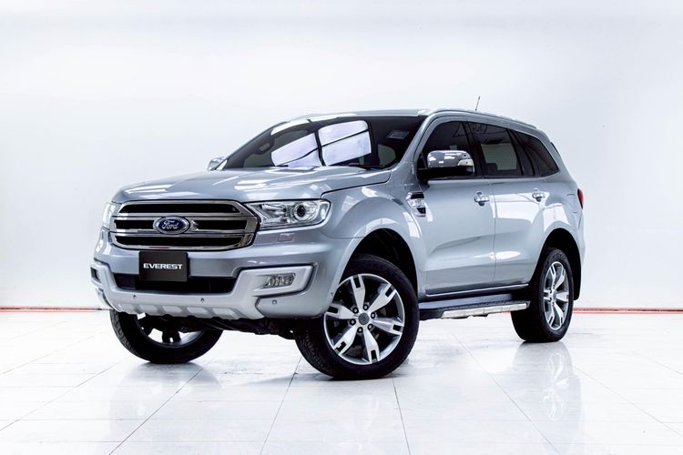 รถ Ford Everest 3.2 Titanium Plus 4WD สี เทา