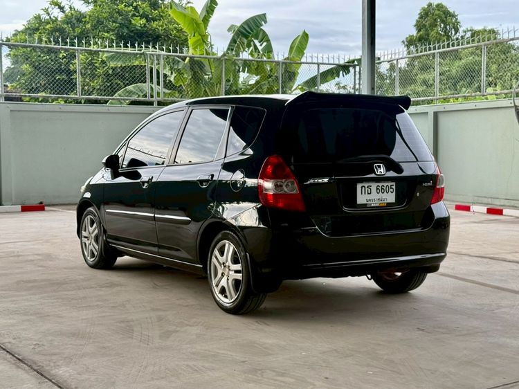 Honda Jazz 2005 1.5 E i-DSi Sedan เบนซิน ไม่ติดแก๊ส เกียร์อัตโนมัติ ดำ รูปที่ 2