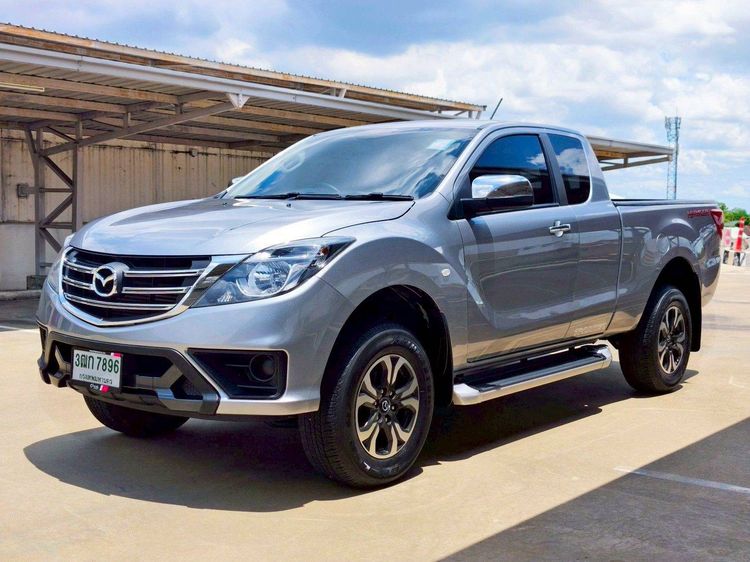 รถ Mazda BT-50 Pro 2.2 Thunder Hi-Racer สี เทา