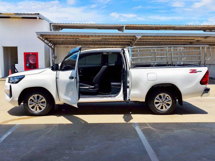 Toyota Hilux Revo 2024 Smart Cab 2.4 Entry Z Edition Pickup ดีเซล ไม่ติดแก๊ส เกียร์อัตโนมัติ ขาว รูปที่ 4