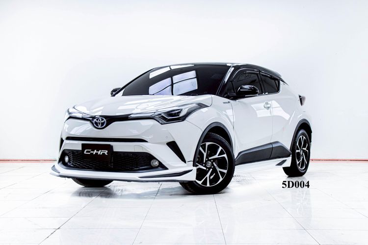 Toyota C-HR 2021 1.8 HV Mid Utility-car ไฮบริด ไม่ติดแก๊ส เกียร์อัตโนมัติ ขาว