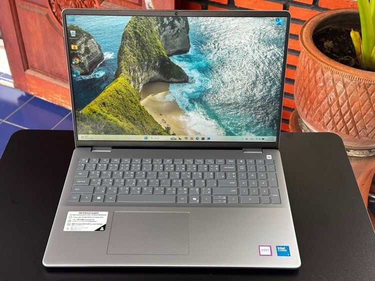 ใช่ DELL INSPIRON 16 5640 (ICE BLUE) Ram 16GB SSD M.2 1TB สภาพใหม่มาก