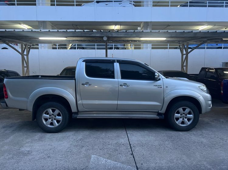 Toyota Hilux Vigo 2010 2.5 Double Cab E Prerunner VN Turbo Pickup ดีเซล ไม่ติดแก๊ส เกียร์ธรรมดา บรอนซ์ทอง รูปที่ 2