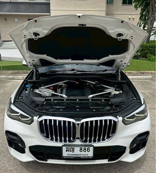 BMW X5 2023 3.0 xDrive30d M Sport 4WD Utility-car ดีเซล เกียร์อัตโนมัติ ขาว รูปที่ 4