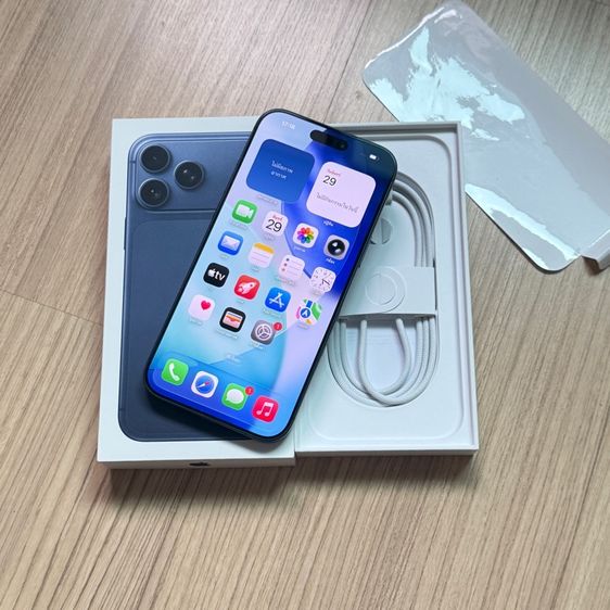 256 GB iphone 17 pro max 256g ประกันหมดปีหน้า