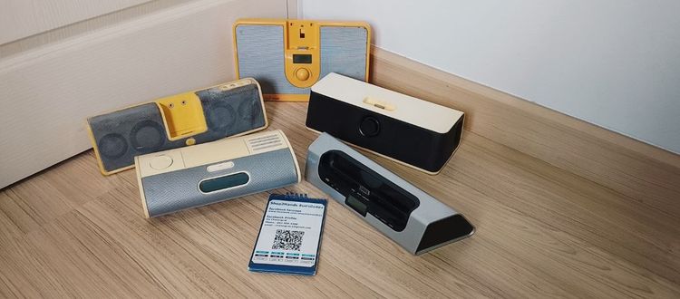 iPod Speaker 30 pins 5 เครื่อง 690 บาทรวมส่ง