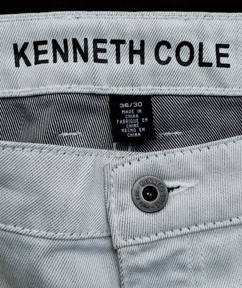 ยีนส์ KENNETH COLE ทรงสวย สีเทาอ่อน (ผู้ชาย)
