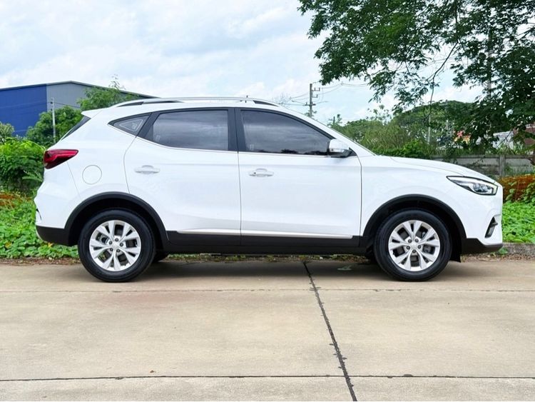 รถ MG ZS 1.5 D+ สี ขาว