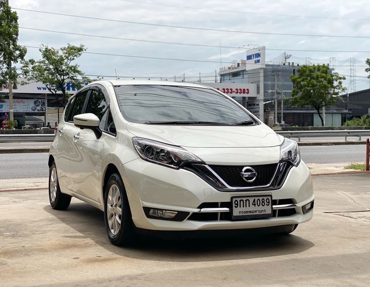 รถ Nissan Note 1.2 VL สี ขาว
