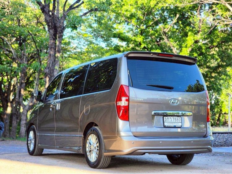 Hyundai H-1  2014 2.5 GRAND STAREX Van ดีเซล ไม่ติดแก๊ส เกียร์อัตโนมัติ บรอนซ์ทอง รูปที่ 4