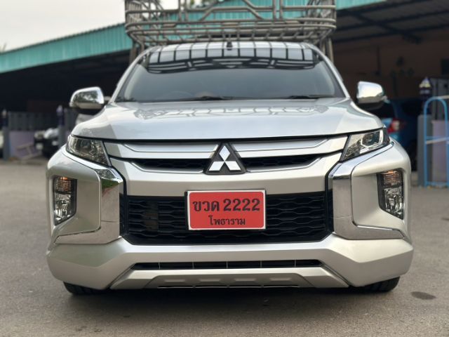 รถ Mitsubishi Triton 2.5 GLX สี บรอนซ์เงิน