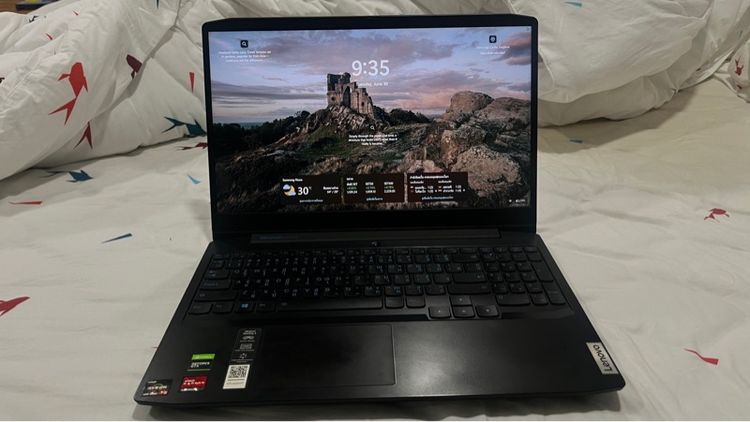 ไม่ใช่ lenovo ideapad gaming 3 15ARH05