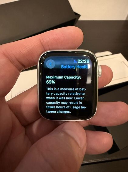 Apple Watch Series 5 Aluminum สีเงิน 44 มม. GPS รูปที่ 8