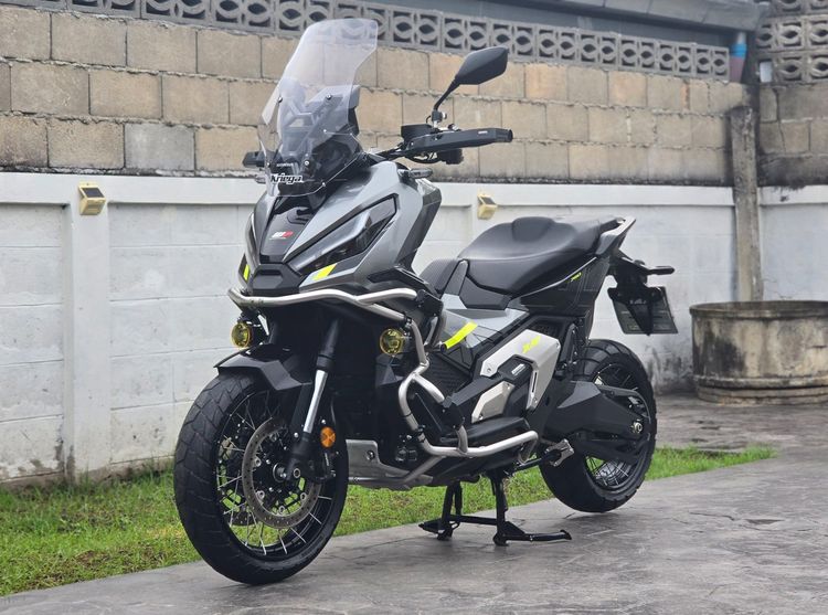 X-ADV 750 2024