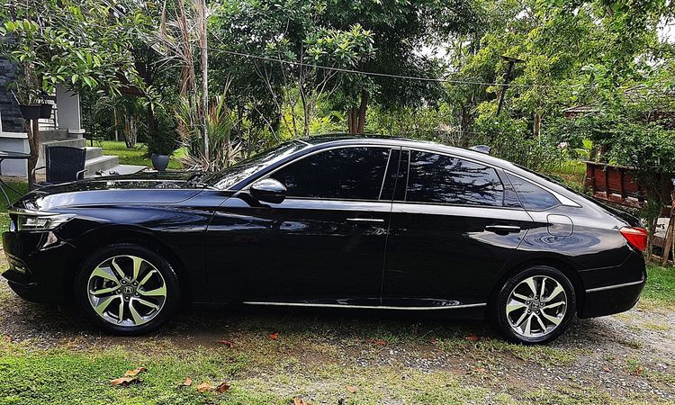 Honda Accord 2022 1.5 Turbo EL Sedan เบนซิน ไม่ติดแก๊ส เกียร์อัตโนมัติ ดำ รูปที่ 4