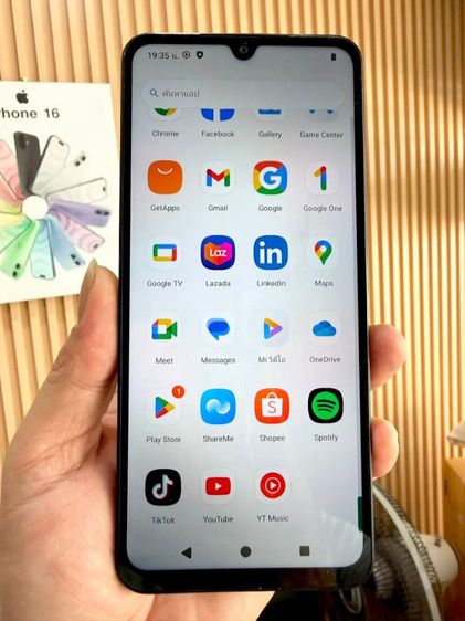 ขายครับ redmi a5 เครื่องสภาพดีมาก ซื้อมาไม่ค่อยได้ใช้  แบตอึด5200  เครื่องไม่มีรอย