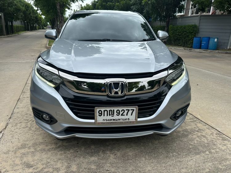 รถ Honda HR-V 1.8 EL สี บรอนซ์เงิน