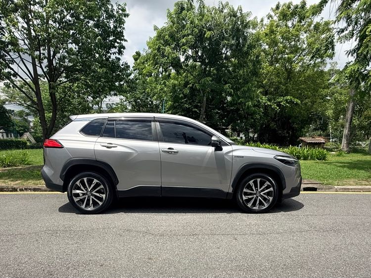 Toyota Corolla Cross 2020 Utility-car ปลั๊กอินไฮบริด (PHEV) ไม่ติดแก๊ส เกียร์อัตโนมัติ เทา รูปที่ 2