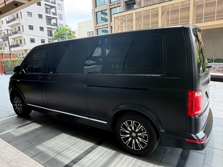 Volkswagen Caravelle 2023 2.0 TDi Comfortline Van ดีเซล ดำ รูปที่ 3