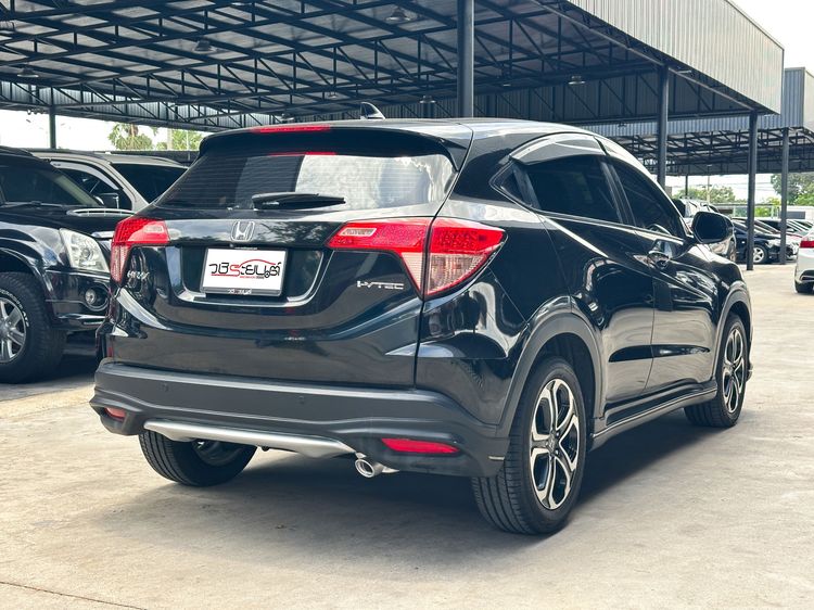 Honda HR-V 2017 1.8 EL Utility-car เบนซิน เกียร์อัตโนมัติ ดำ รูปที่ 4