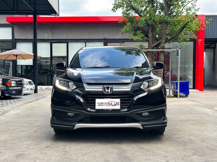 Honda HR-V 2017 1.8 EL Utility-car เบนซิน เกียร์อัตโนมัติ ดำ รูปที่ 2