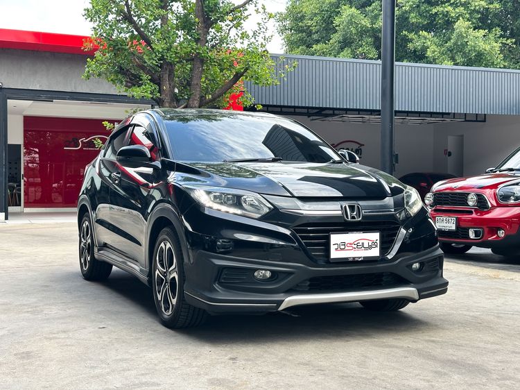 Honda HR-V 2017 1.8 EL Utility-car เบนซิน เกียร์อัตโนมัติ ดำ รูปที่ 3